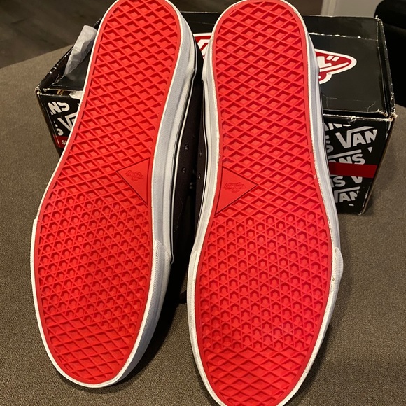 *SOLD* Vans Chukka Low Men’s size 16 - Picture 3 of 5